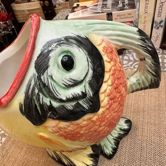 Bassano Made in Italy Ceramic Vintage Tropical Fish Pitcher Pottery Hand Painted - Picture 8 of 11
